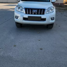 Toyota Land Cruiser Prado 2012