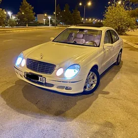 Mercedes-Benz E350 2006