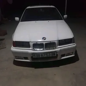 BMW 320 1992