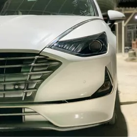 Hyundai Sonata Hybrid 2020