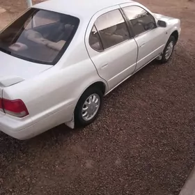 Toyota Camry 1995