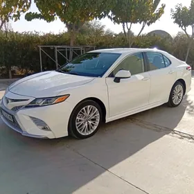 Toyota Camry 2020