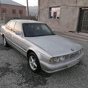 BMW 535 1990