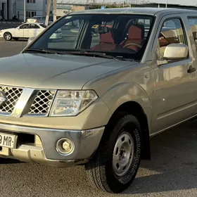 Nissan Navara 2010