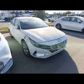 Hyundai Elantra 2020