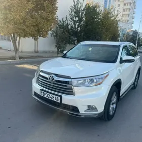 Toyota Highlander 2015