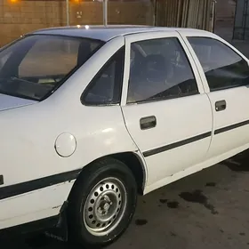 Opel Vectra 1990