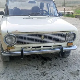 Lada 2104 1981