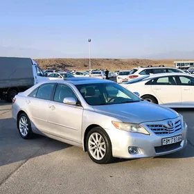 Toyota Camry 2010