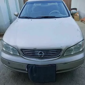 Nissan Maxima 2000