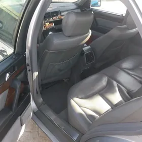 Mercedes-Benz 500-Class 1992