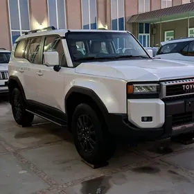Toyota Land Cruiser Prado 2025