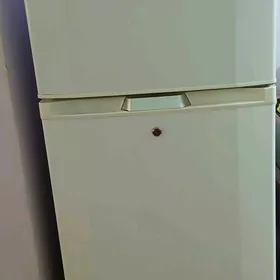 Продаю холодильник LG