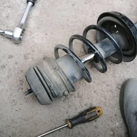 astra j oñ purẓ̌ini ikisanak