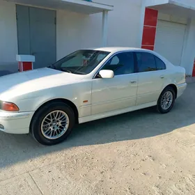 BMW 528 2000