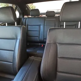 Mercedes-Benz E350 2014