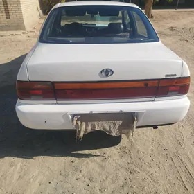 Toyota Corolla 1993