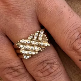 gyzyl yuzuk/зотолой перстень