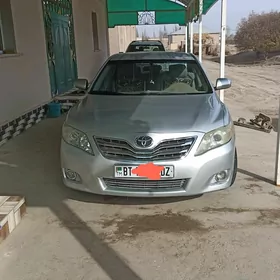 Toyota Camry 2010