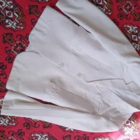 kurtga bn ak kastyum