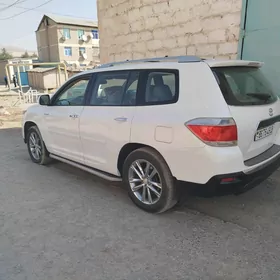 Toyota Highlander 2010