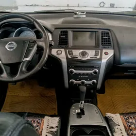 Nissan Murano 2010