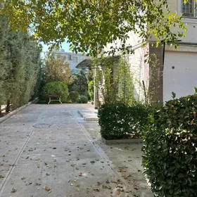 ДОМ/КОТТЕДЖ/1-МИКР