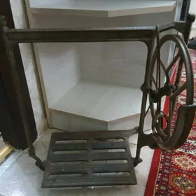 Tikin maşynyn̈ aÿagy