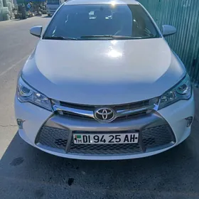 Toyota Camry 2017