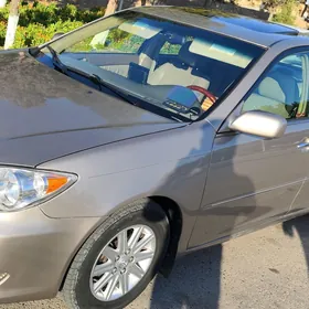Toyota Camry 2004