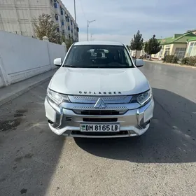 Mitsubishi Outlander 2022