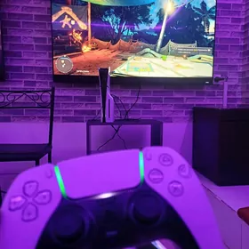 ps5 2jostik +oyunlaram bar