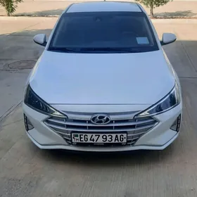 Hyundai Elantra 2019