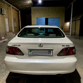 Lexus ES 2003