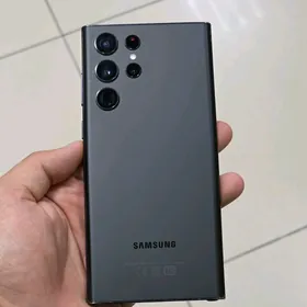 Samsung S22 Ultra. 8/128