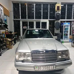 Mercedes-Benz 230E 1993
