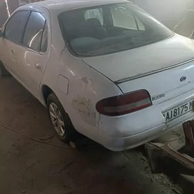 Nissan Bluebird 1995