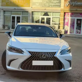 Lexus ES 350 2019