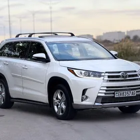 Toyota Highlander 2018