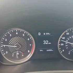 Hyundai Elantra 2020