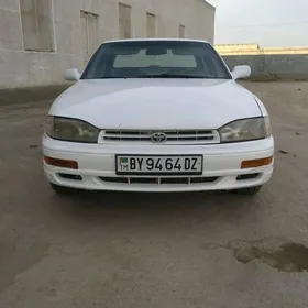Toyota Camry 1992