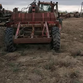MTZ T-28 1993