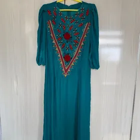 Geýilmedik köynekler