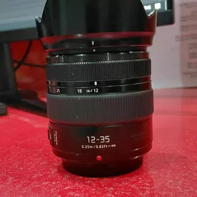 lumix obektiw 12.35mm fe2.8
