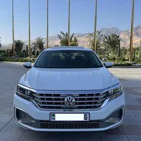 Volkswagen Passat 2020