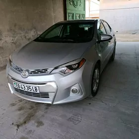 Toyota Corolla 2014