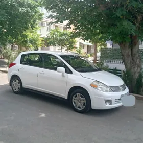 Nissan Versa 2009