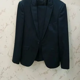 Penjek kastýum julbar