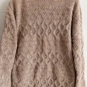 Свитер б/у раз. 46