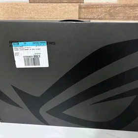 ROG Ultra 9 + RTX 5090 24GB